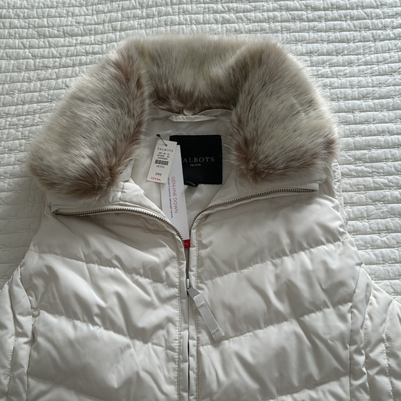 Nwt Talbots lightweight genuine down vest - Picture 2 of 7